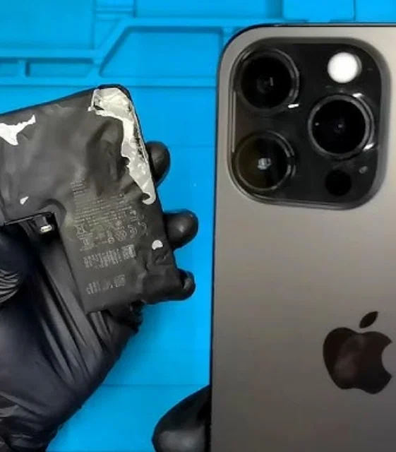 iPhone 13 Pro Max battery replacement service center